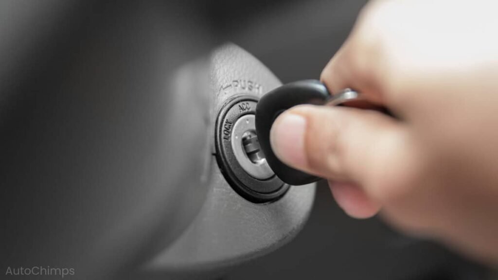 कार चलाना सीखें आसानी से car ignition key